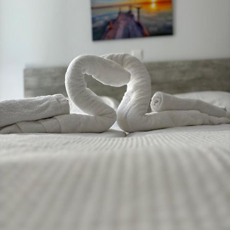 Luca Apts Napa Айя Напа Екстериор снимка